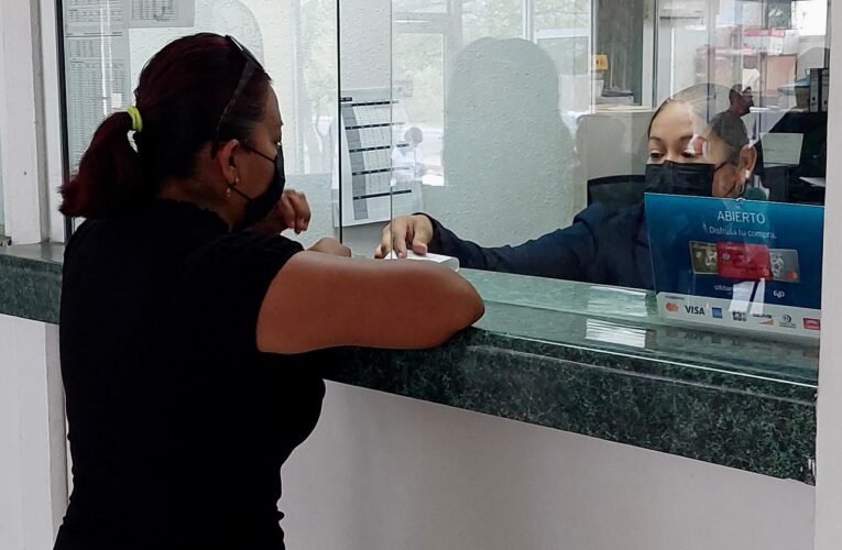 Usuarios de COMAPA Victoria prefieren pagar en línea para evitar malos tratos de cajeras