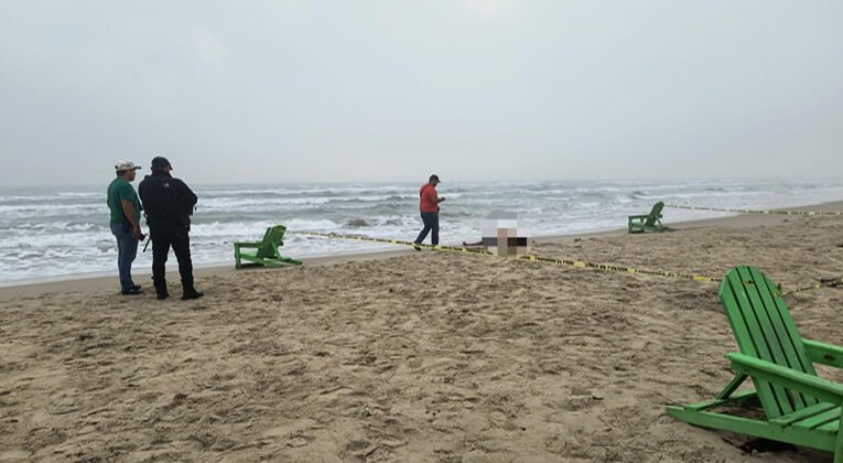 Hallan sin vida el cuerpo de una mujer en Playa Miramar; investigan posible feminicidio