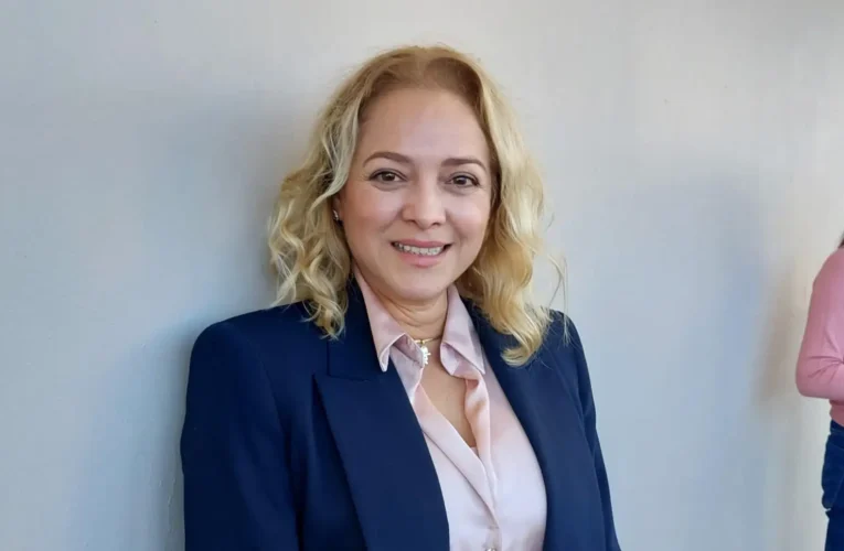 Alba Verástegui muestra interés en buscar la alcaldía de Ciudad Madero